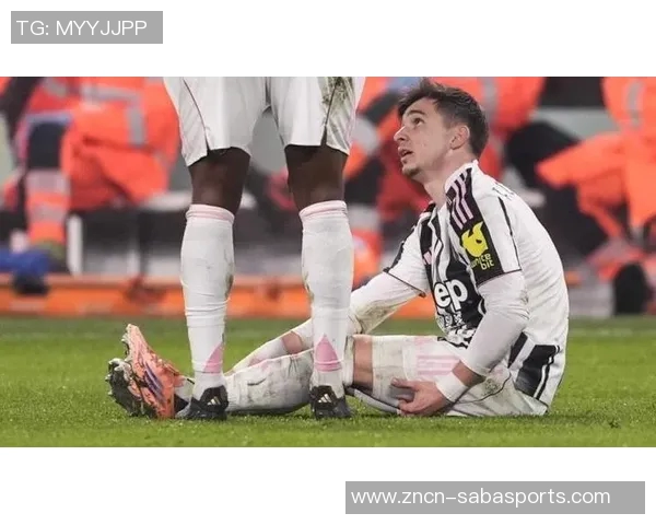 意媒报道凯利与小孔塞桑身体不适出战萨索洛存疑情况分析